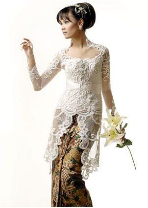 kebaya brokat