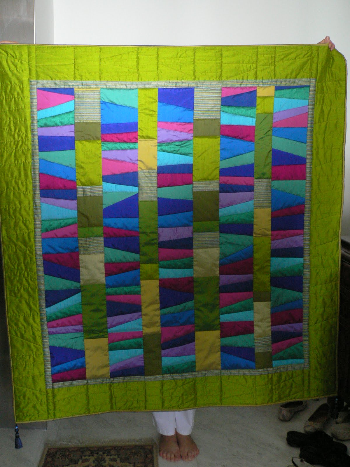 OopsLah The first finished silk quilt!