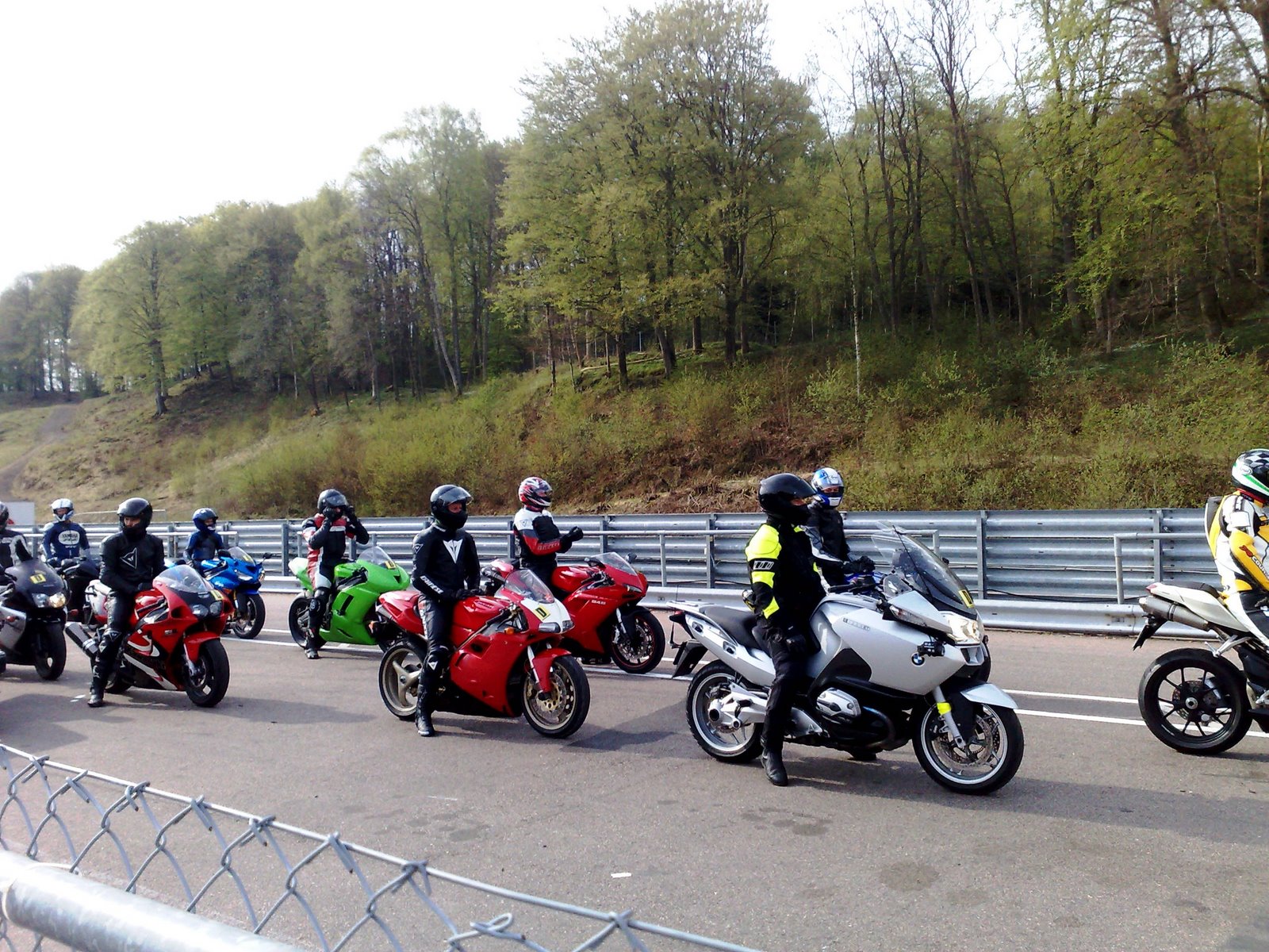 [20090427404.jpg]