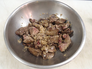 The finished mixture of shallots and browned livers