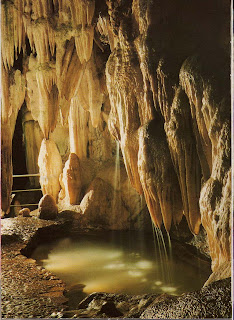 Camino de acceso Gruta2