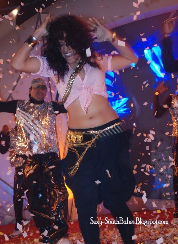 Actress Piaa Bajpai Hot DanceLatest Images hot images Actress Piaa Bajpai Hot DanceLatest Images hot images