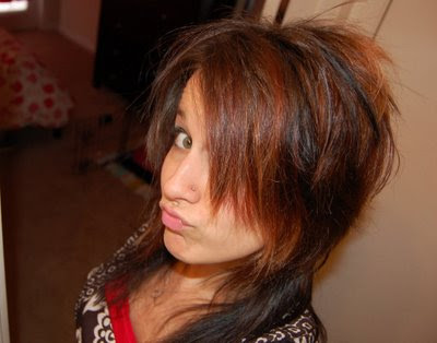 emo hairstyles for girls with medium. Emo Hairstyles For Girls 2011.