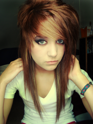 wallpapers de angeles_19. emo hairstyles for girls with