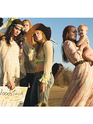 Hot hippie ladies hippies makeup. Hot hippie ladies