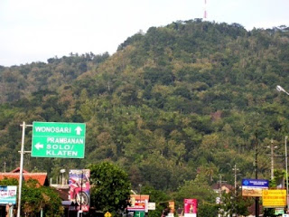 sumber gambar= http://masipoeng.wordpress.com/2010/07/ kota Wonosari