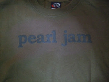 PEARL JAM   logo