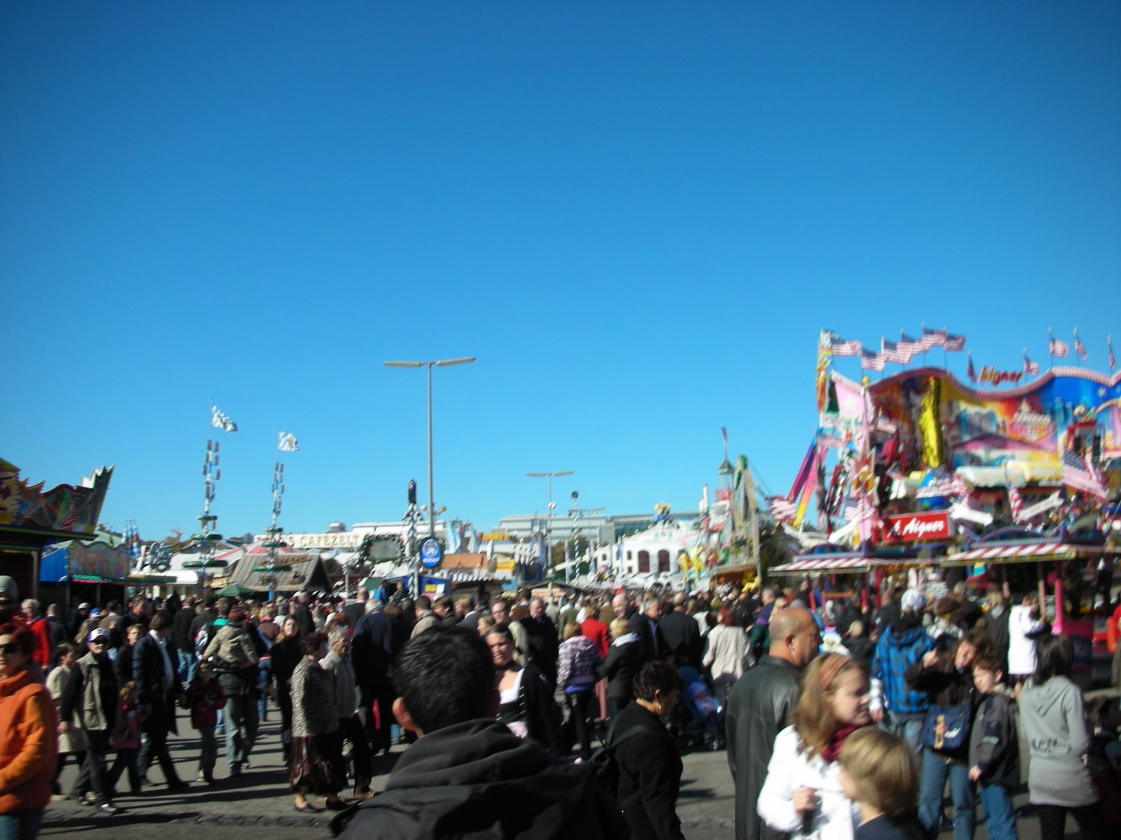 [DSCN2035.JPG]