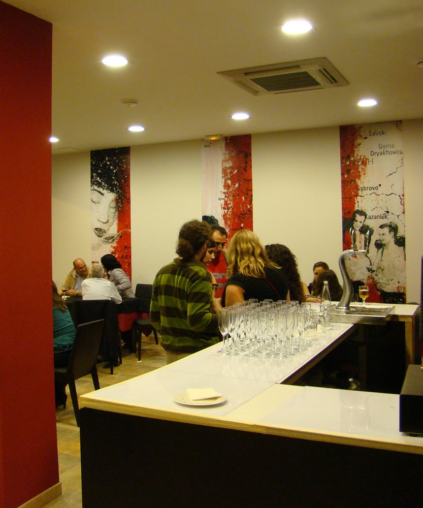 [DSC04646.jpg]