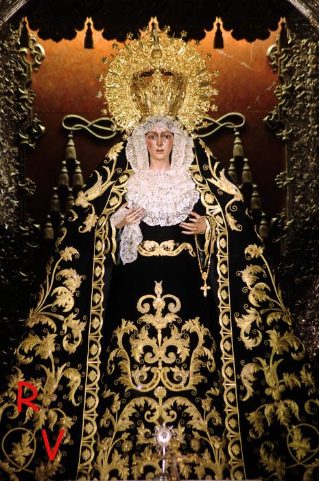 [2009macarenaluto1.JPG]