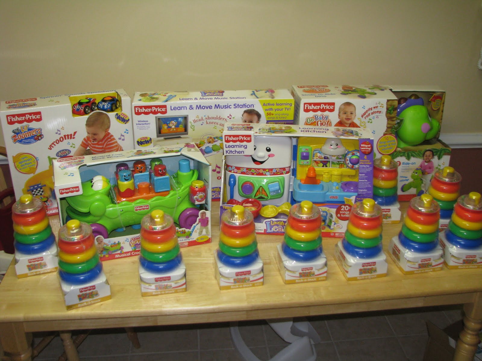 Hectic House, Happy Home Fisher Price House Party!