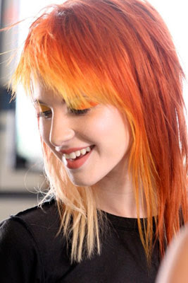 Hayley williams  VS  Miley cyrus?who win? Hayley_williams-HAIR+(1)