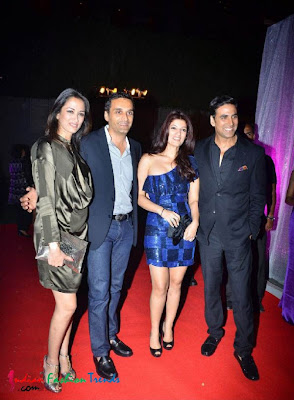 Deepika padukone looks pretty hot in skirt, attending triumph fashion show 2011