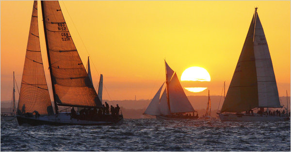 There's Tony Hayward's yacht, on the left, sailing in the JP Morgan Asset ... There's Tony Hayward's yacht, on the left, sailing in the JP Morgan Asset ...