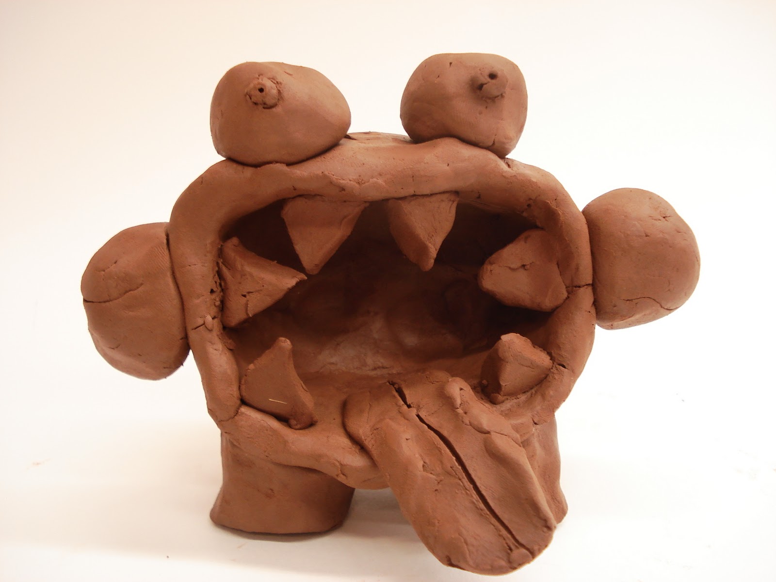 a faithful attempt: Pinch Pot Ceramic Creatures