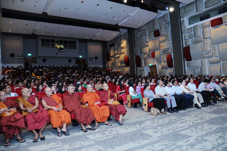 [SG-BUR-LIT-007.jpg]