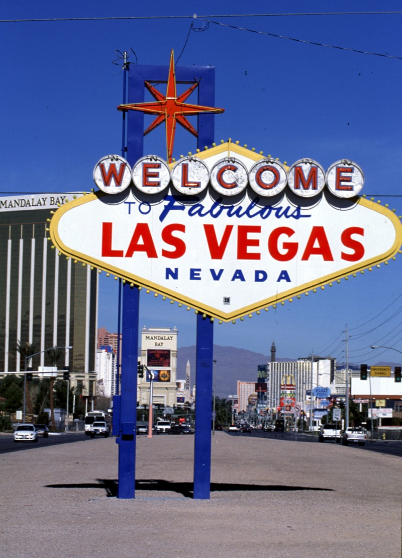 [Las_Vegas_Sign_II.jpg]