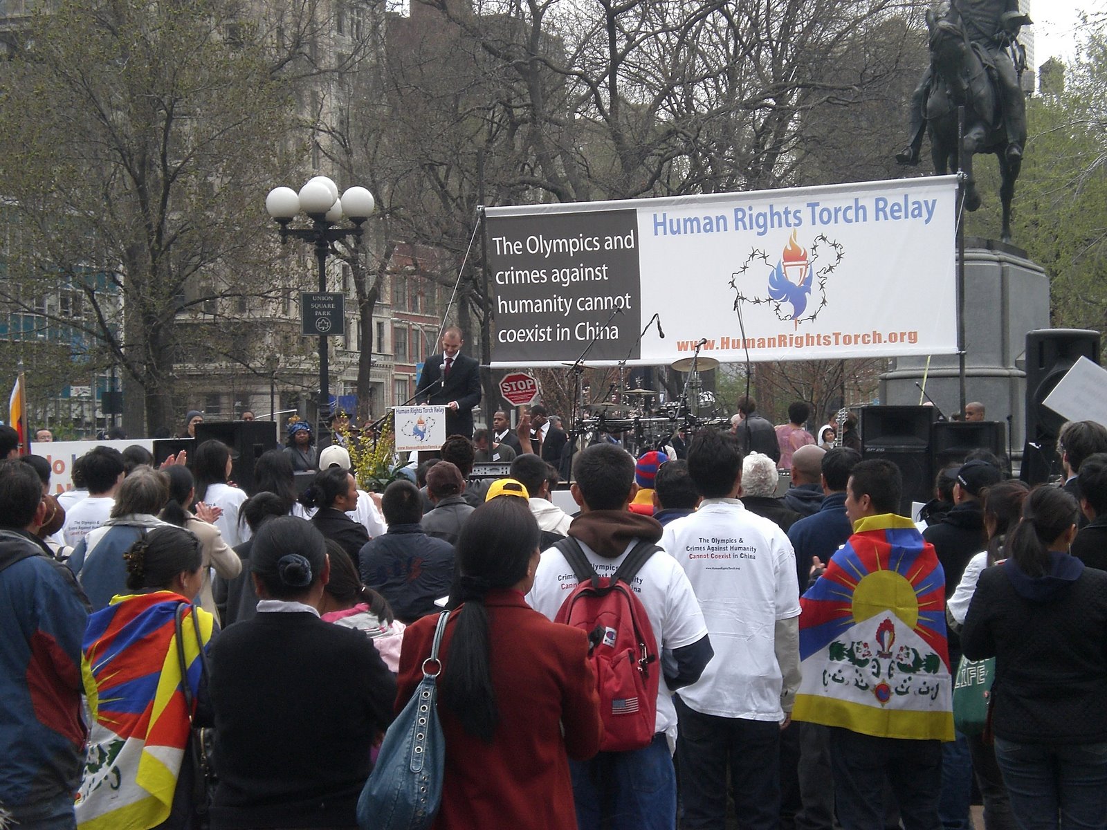 [blogfodder+006.jpg]