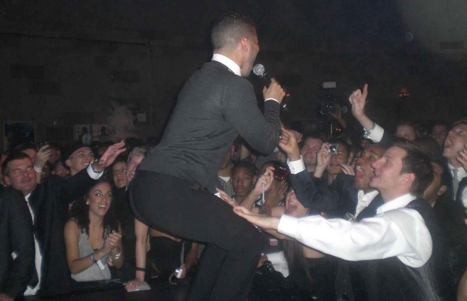 [Out100Nov2008+033a.jpg]