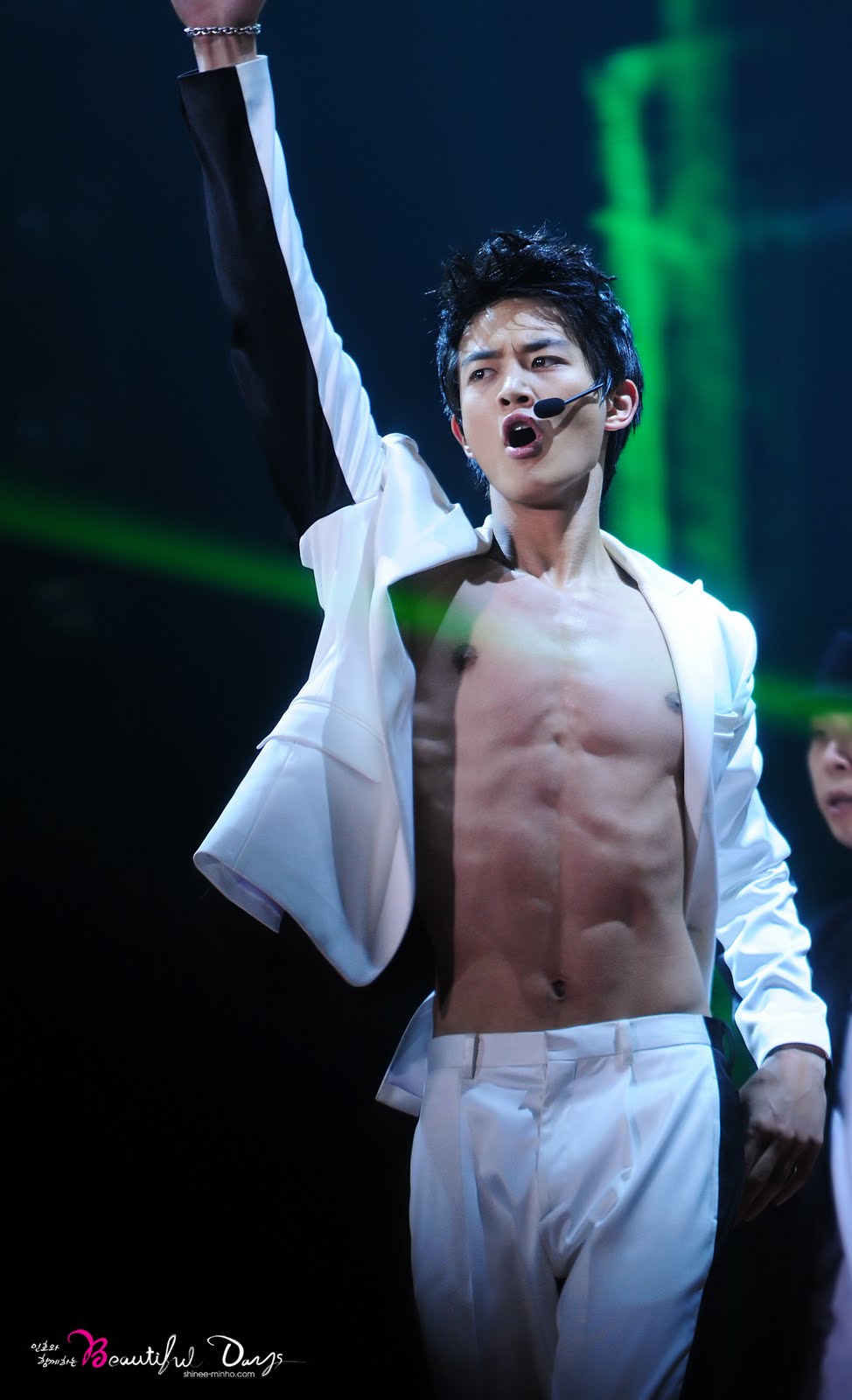 the Shining SHINee world: [Fan Photos] Minho at SHINee World 1st