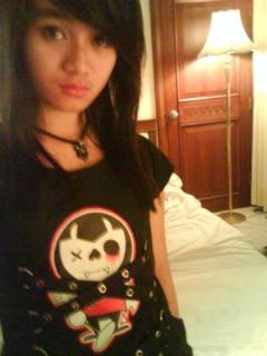 Profil dan Foto Dara The virgin