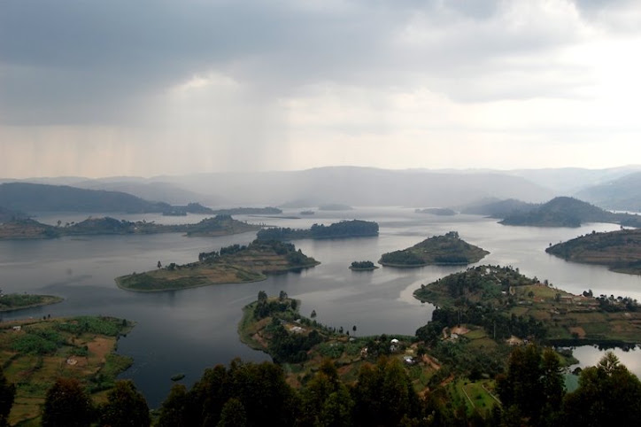 DIE REGION DER GROSSEN SEEN