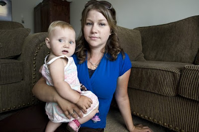Photos+of+women+breastfeeding+in+public