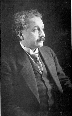 Albert_Einstein_photo_1921.jpg