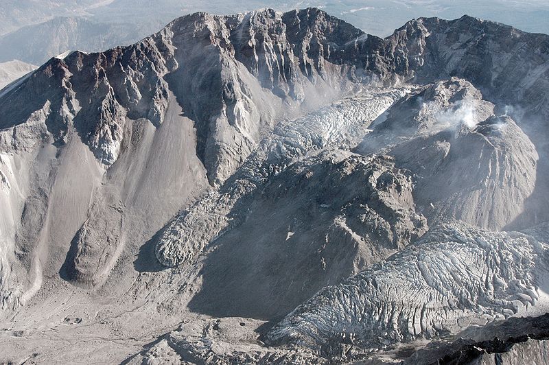 800px-MSH06_aerial_crater_dome_glacier_from_NW_10-22-06.jpg