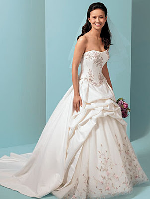 The Wedding Gown Dresses with accents bank. The Wedding Gown Dresses with accents bank.