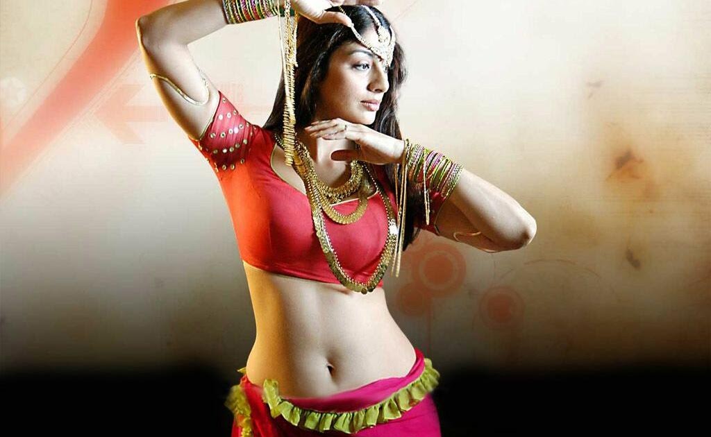 Bollywood Actress Masala Hot Images & Movies: BOLLYWOOD ACTRESS TABU's  BIOGRAPHY & PHOTO GALLERY
