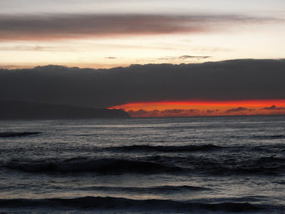 sunsetsWATERsky copyright 2009 Cosanostradamus blog me no blogs