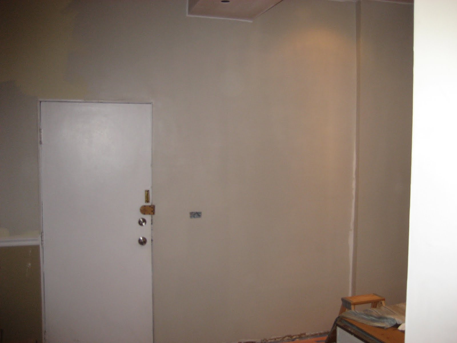 Cost to install kitchen cabinets Vinyl Covered Sheetrock