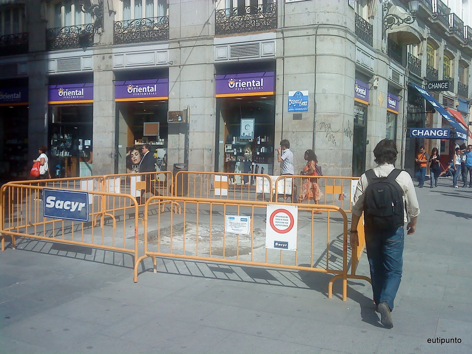 [DSC00181.JPG]