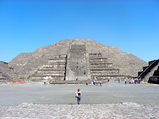 pyramids teotihuacan