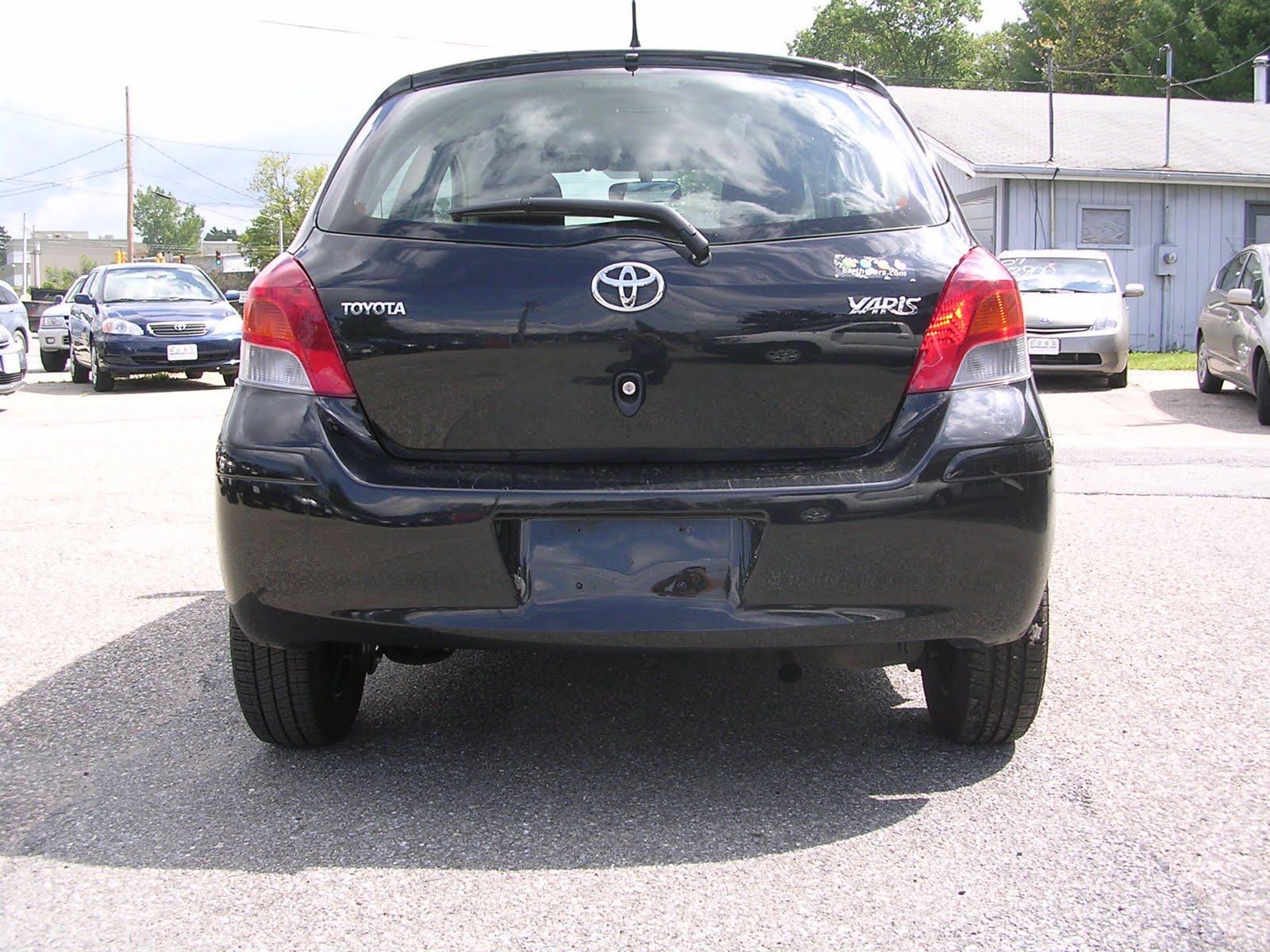 Black Yaris