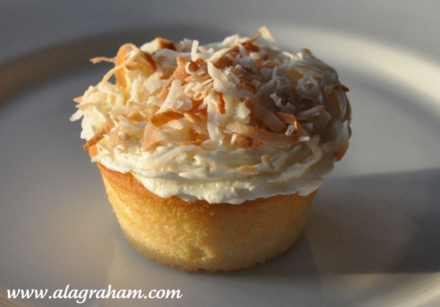 A LA GRAHAM THE BEST COCONUT CAKE