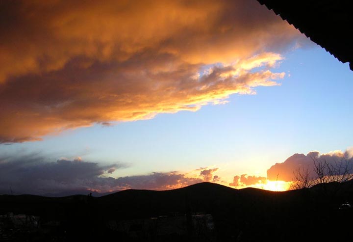 [sunset.JPG]