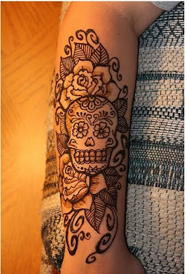 Henna Tattoos  on Henna Tattoos For Men With Sugar Skull Tattoo Designs On Half Sleeve