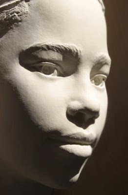 mascara sculpture Lucie Geffre