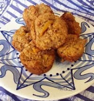 Tropical muffin recipe from Charter Yacht THREE MOONS - ParadiseConnections.com