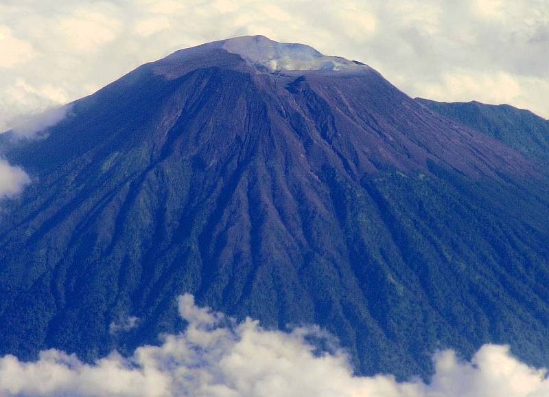 Gambar Gunung Merapi - Ardi La Madi's Blog