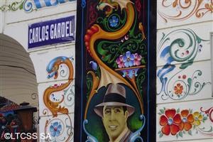 Calle y Museo Carlos Gardel.