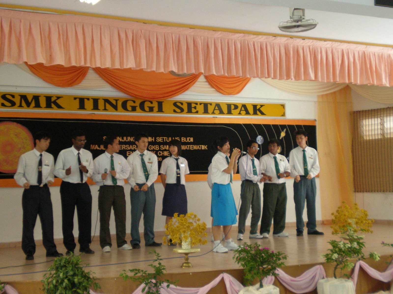 [PB060947+(m).JPG]
