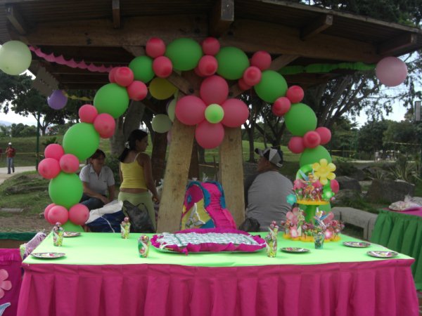 Ideas para Decoracion con Monos de Nieve de Fieltro
