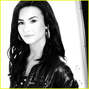 Demi Lovato Album on Demi Lovato Teases New Album Jpg