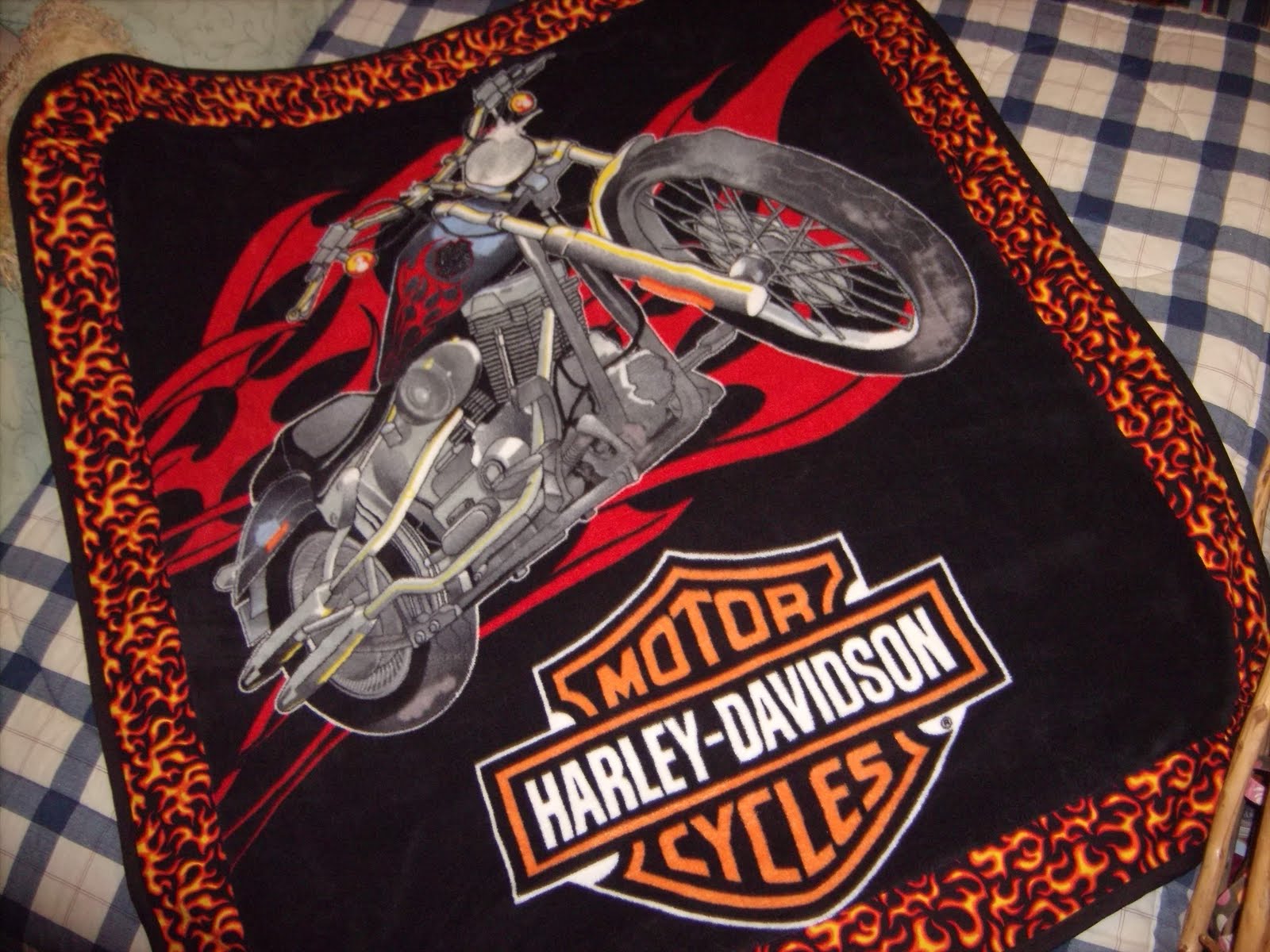 Gina'sCustomCreations Harley Davidson Blanket Makeover