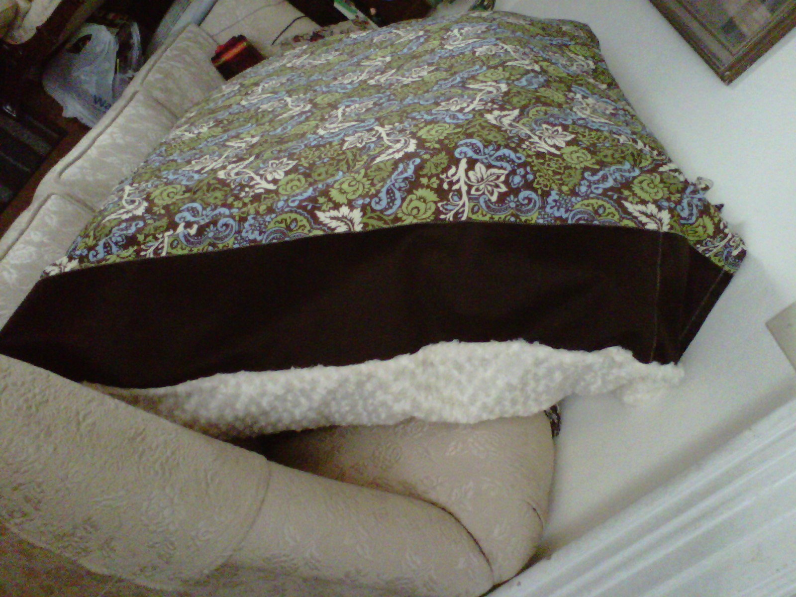 Gina sCustomCreations: Shelby s Giant Floor Pillow...