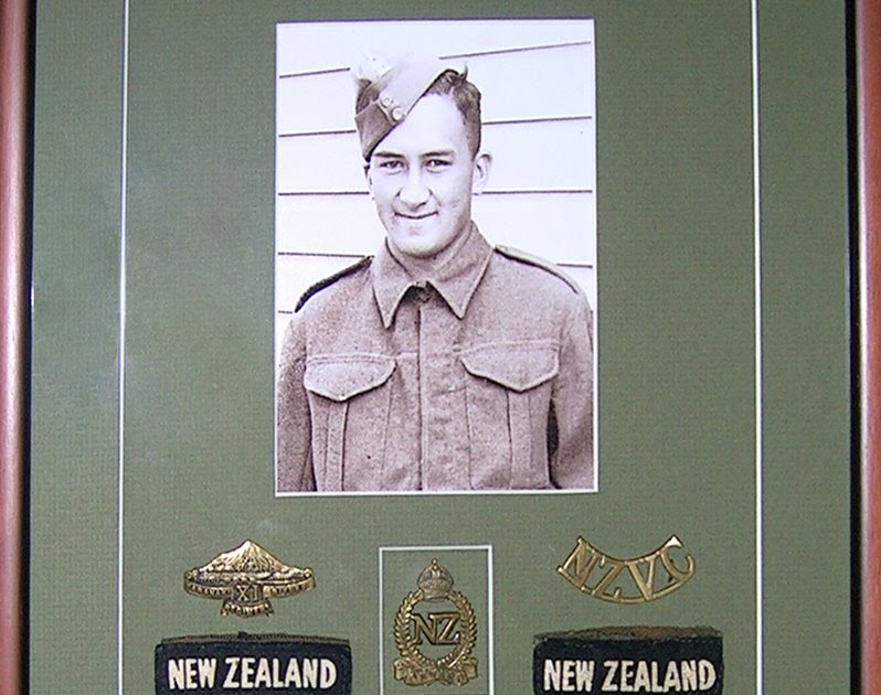 Medal Mounting And Framing NEW ZEALAND WW2 MEDAL FRAME