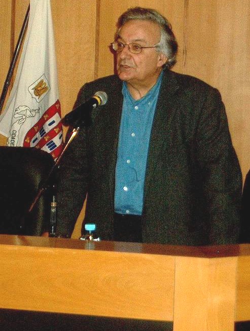 [Caldas_Fernando_Rosas.JPG]